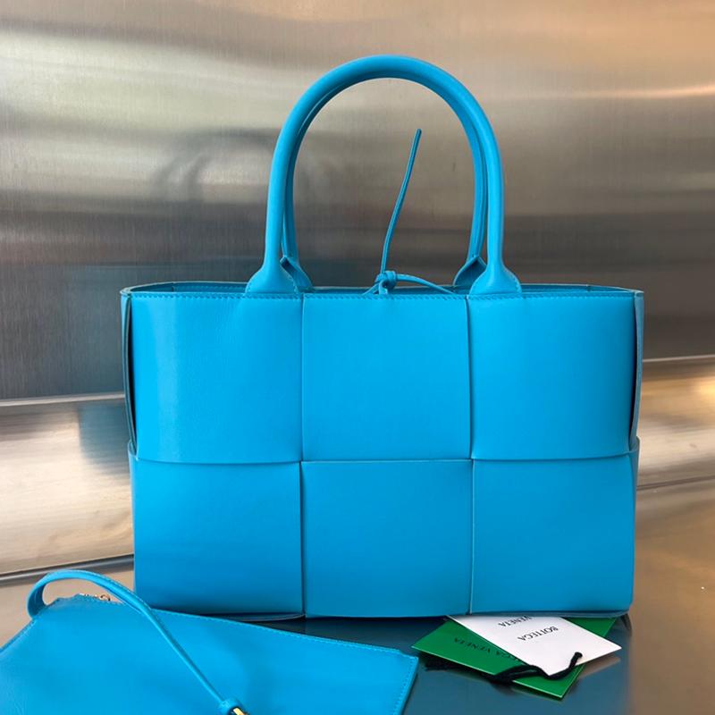 Bottega Veneta Handbags 652867 Plain Pool Blue